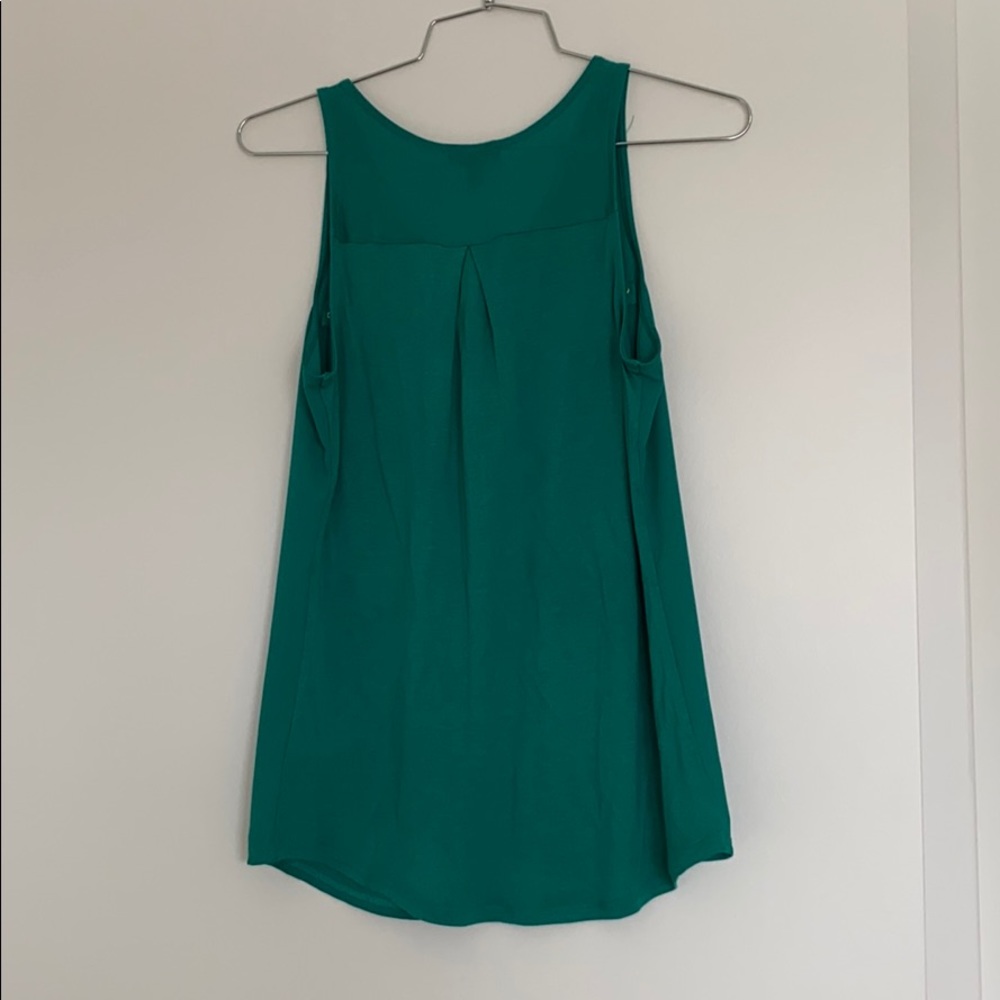 Express Tank Top 💚💛 - Picture 3 of 6